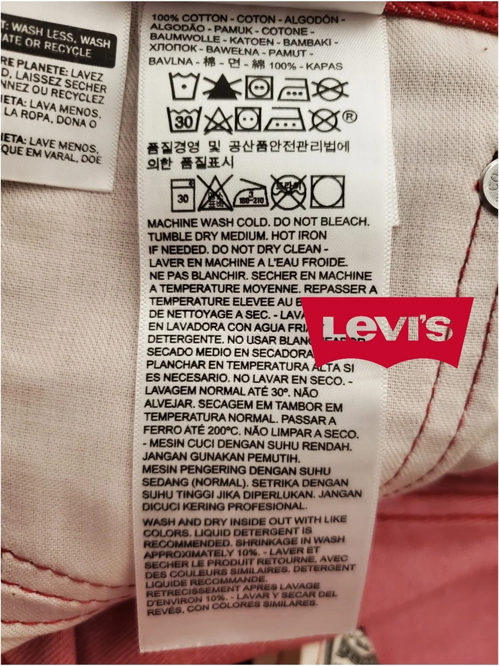 NWT Levi's 501 Men's Red New Straight-Leg Jeans Size 32x30 Shrink-to-Fit
